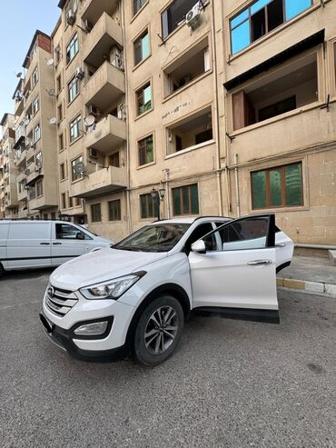 Hyundai: Hyundai Santa Fe: 2 l | 2014 il Ofrouder/SUV — 5
