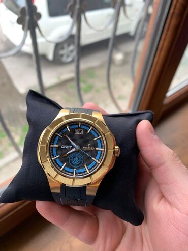 qizil saatlar instagram: Новый, Наручные часы, цвет - Золотой