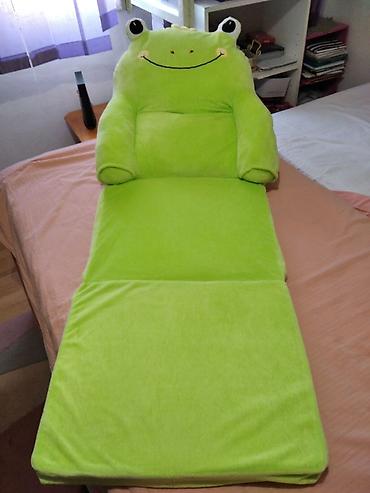 kaputi cameleon: Plišana dečija fotelja na rasklapanje – žabica - Mekana, plišana — 3