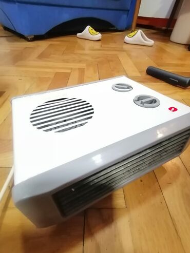 Kaloriferi: Grejalica EIDA duvaljka 2000 w ispravna
 Mirjevo — 3
