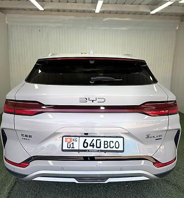 BYD: BYD Song Plus: 2025 г., 1.5 л, Робот, Гибрид, Кроссовер — 4