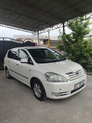 мв 100 дизел: Toyota Ipsum: 2001 г., 2.4 л, Автомат, Бензин, Минивэн