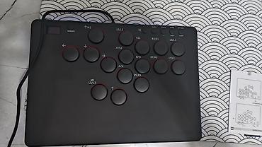 ps5 digital: Геймпад-кустон (arcade/fightstick) формата “hitbox” для файтингов и — 1