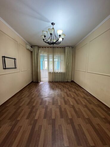гостиница аламедин рынок бишкек: 3 комнаты, 62 м², 105 серия, 4 этаж, Косметический ремонт