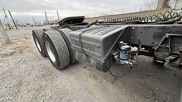 Тягачи: Тягач, Howo, 2012 г., Без прицепа — 21