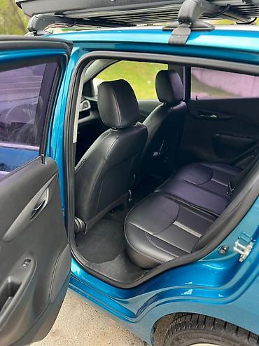 Транспорт: Chevrolet Spark: 2018 г., 1 л, Вариатор, Бензин, Хэтчбэк — 8