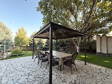продаю дом будоний: A house for rent in the Orto-Sai village. The safest area with clean — 3