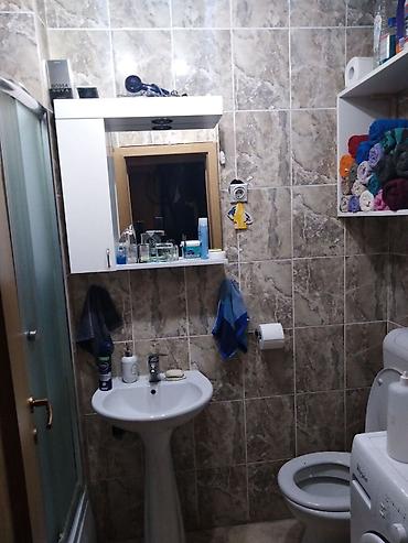lux kuce: Izdajem jednosoban stan u ulici Mome Stanojlović 7a- Kneževac, u — 5