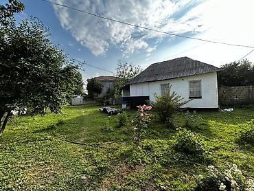 Həyət evləri və villaların satışı: TƏCİLİ:!Mərkəzdə 2 Ev Bir Həyətdə – Geniş Şəraitli və Perspektivli — 2