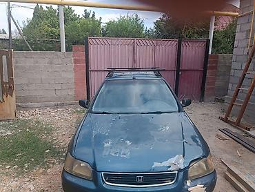 крыло на фит: Honda Civic: 1995 г., 1.5 л, Механика, Бензин, Седан — 1