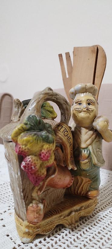 Figure: Prodaju se zajedno ili odvojeno. Drzac za salvete za 1000 dinara, od — 2