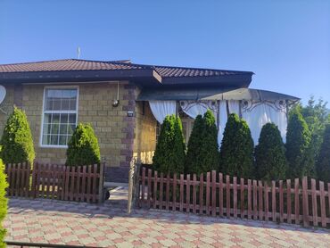 продажа дома на иссык куле: ПРОДАЕТСЯ коттедж на Иссык куле,150 м до пляжа,новый пляж( Роял бич)