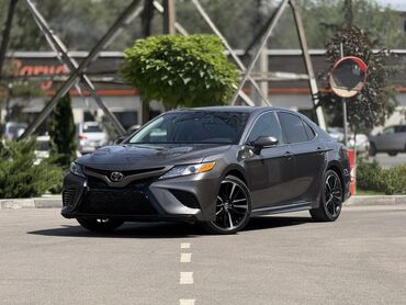 купить мотоблок мтз бу в москве: Toyota Camry: 2019 г., 2.5 л, Автоматтык, Бензин, Седан