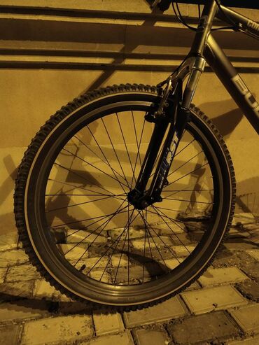 Şəhər velosipedləri: İşlənmiş Şəhər velosipedi Bulls, 26", sürətlərin sayı: 24, Ünvandan götürmə -da lalafo.az — 6 Şəhər velosipedləri: İşlənmiş Şəhər velosipedi Bulls, 26", sürətlərin sayı: 24, Ünvandan götürmə — 6