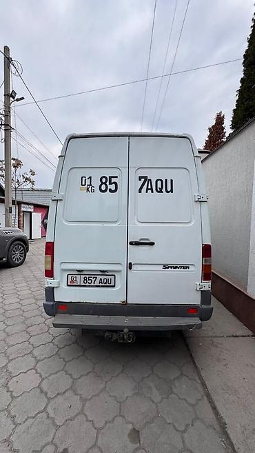 дворники спринтер: Mercedes-Benz Sprinter, белый фургон с высоким крышей и длинной базой — 10