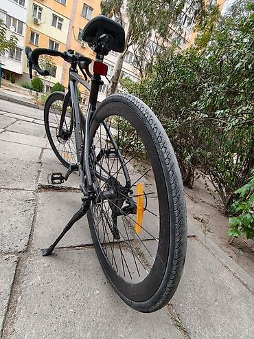веластер: 🚴 Тип: шоссейный / endurance 🛞 Колёса: большие 700C, с высокими — 2