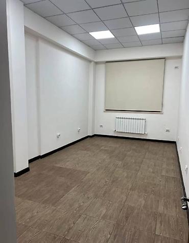 Недвижимость: Сдаю The entire office: 70 м², В жилом комплексе, С ремонтом, С отдельным входом — 1