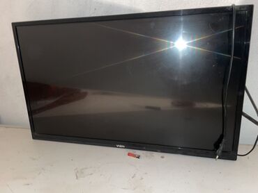 macbook m2 16: LED‑телевизор VASIN, диагональ примерно 32" (визуально). Черная