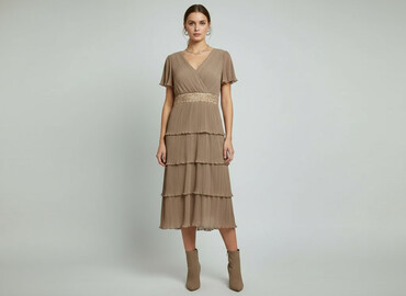 eleganckie sukienki maskujące brzuch: Women`s dress, size L