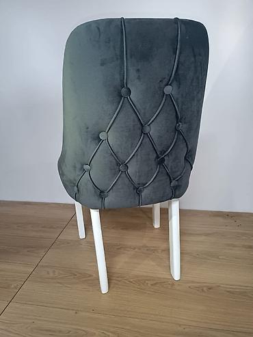 Stolice: Barska/klupska tapacirana stolica – elegantan model sa proštepom i — 8
