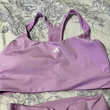 sportske torbe za devojcice: Dva‑delni ženski sportski set – Adidas, lila boja - Komplet se — 3