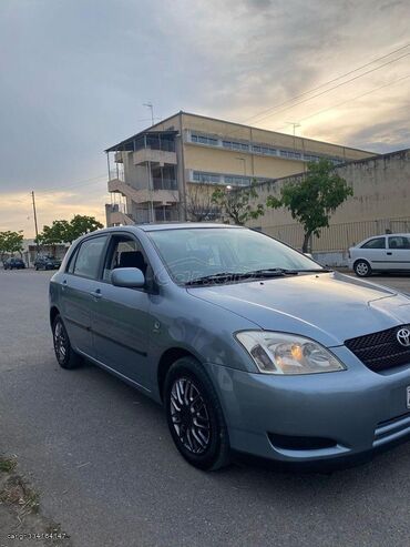 Toyota: Toyota Corolla: 1.4 l. | 2004 έ. Χάτσμπακ — 2