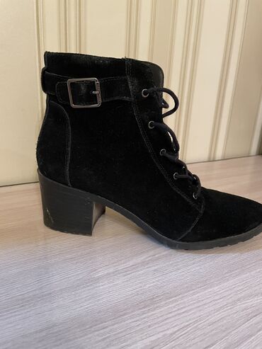 Женская обувь: Сапоги, 41, цвет - Черный