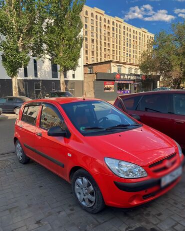 Hyundai: Hyundai Getz: 2008 г., 1.1 л, Механика, Бензин, Универсал