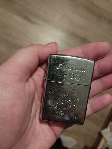 mindjuše na klipsu: Zippo lighter, Used