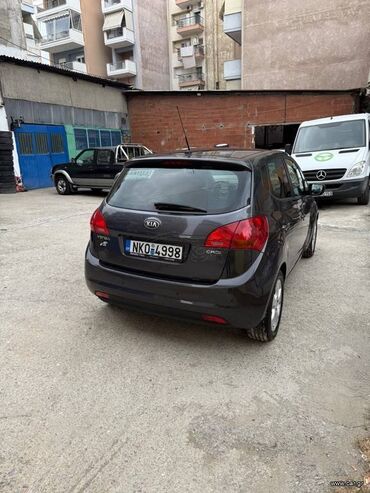 Kia: Kia Venga: 1.6 l. | 2013 έ. Λιμουζίνα — 2