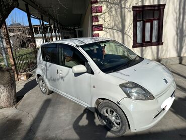 с на д: Toyota Passo: 2006 г., 1 л, Автомат, Бензин, Универсал