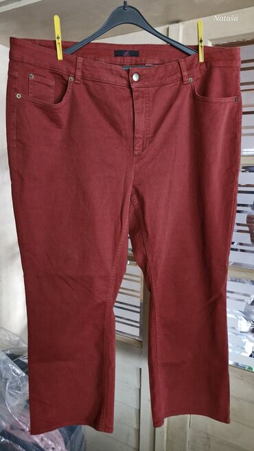 cigaret pantalone za punije: 3xl imaju elastina veoma kvalitetne poluobim struka 55/62cm kukovi