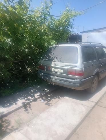 гольы 2: Volkswagen Passat Variant: 1993 г., Механика, Универсал — 3