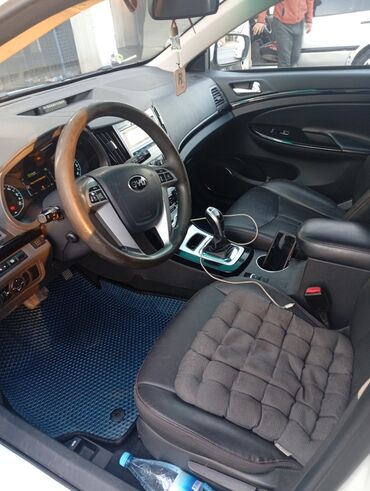 BYD: BYD : 2019 г., 0.1 л, Автомат, Электромобиль, Седан — 9