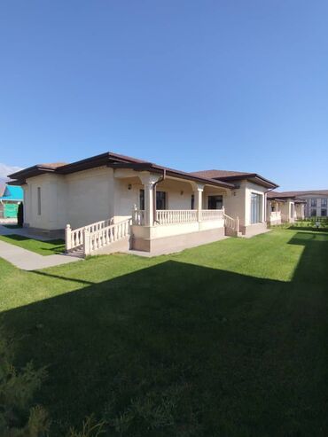 куплю дом в центре: Коттедж, 224 м², 4 комнаты, Агентство недвижимости, Дизайнерский ремонт