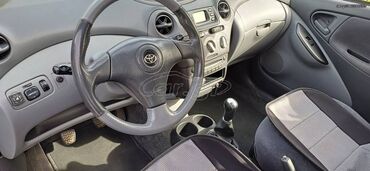 Toyota: Toyota Yaris: 1 l. | Χάτσμπακ — 5