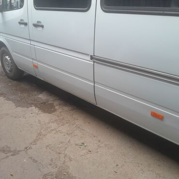 ленд ровер дефендер: Автобус, Mercedes-Benz, 2005 г., 2.2 л, 16-21 мест