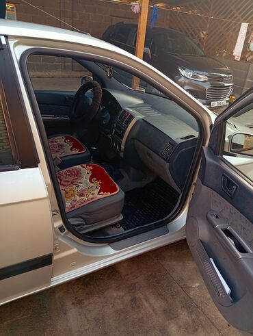 кудайберген мотор: Hyundai Getz: 2003 г., 1.4 л, Механика, Бензин, Хетчбек