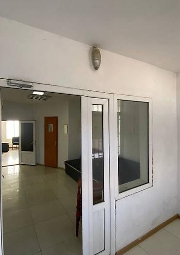 Продажа коммерческой недвижимости: Продажа магазинов В жилом доме, 54 м², С сигнализацией, 1 этаж — 5