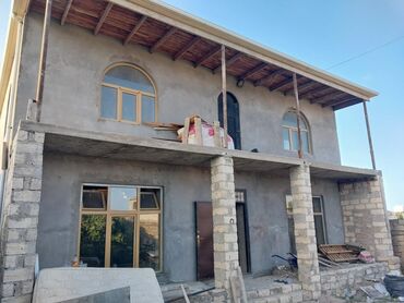 7 ve 8 mkr satilan evler: Maştağa qəs. 6 otaqlı, 240 kv. m, Kredit var, Təmirsiz