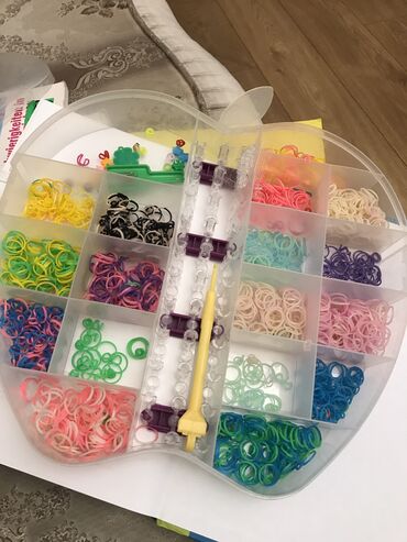 Детский мир: Набор резинок для плетения rainbow со станком бу стоимость 340