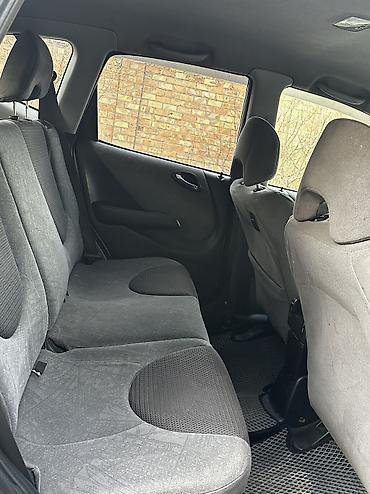 Honda: Honda Fit: 2003 г., 1.3 л, Вариатор, Бензин, Хэтчбэк — 11