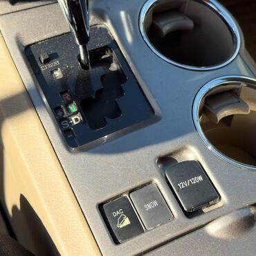 Toyota: Toyota Highlander: 2013 г., 3.5 л, Автомат, Бензин, Кроссовер — 9