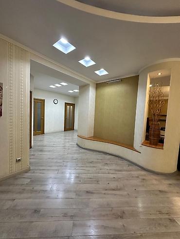агентство: 4 комнаты, 186 м², Элитка, 2 этаж — 3