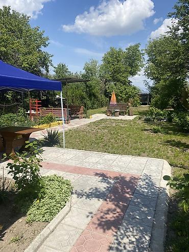 Продажа коттеджей и домов: 🏡 Продается уютный дом рядом с Бишкеком. Вода питьевая проведена — 15