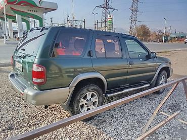 e klass: Nissan Pathfinder: 2002 г., Внедорожник — 4