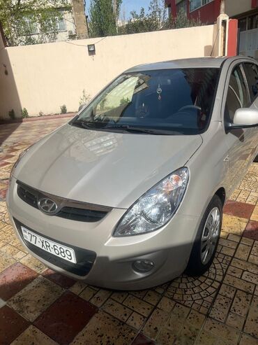фольксваген джетта 6: Hyundai i20: 1.4 л | 2008 г. Хэтчбэк