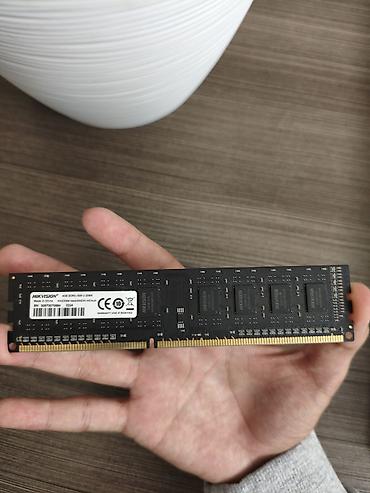 маленький монитор: Оперативная память HIKVISION 4 ГБ DDR3-1600 U-DIMM - Тип: DDR3 SDRAM — 1
