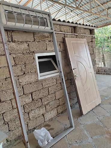prila: Metal giriş qapısı satılır. Qapı komplekt şəkildədir: metal çaərçivə — 2