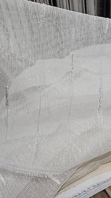 Parçalar: Təsvir: - Açıq krem/ağ tonlarda şəffaf tül parça - Nazik şəbəkə — 1